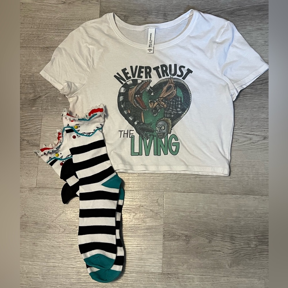 Beetlejuice Inspired Crop Top Size M/L And Sandworm Socks